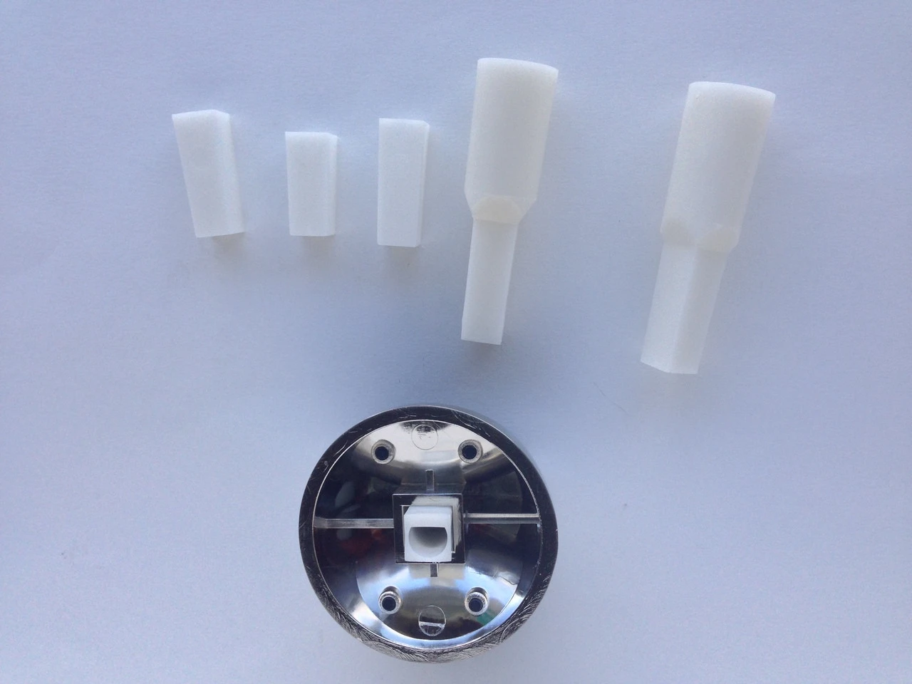 Universal Plastic Control Knob With Inserts - 02342 - Image 2