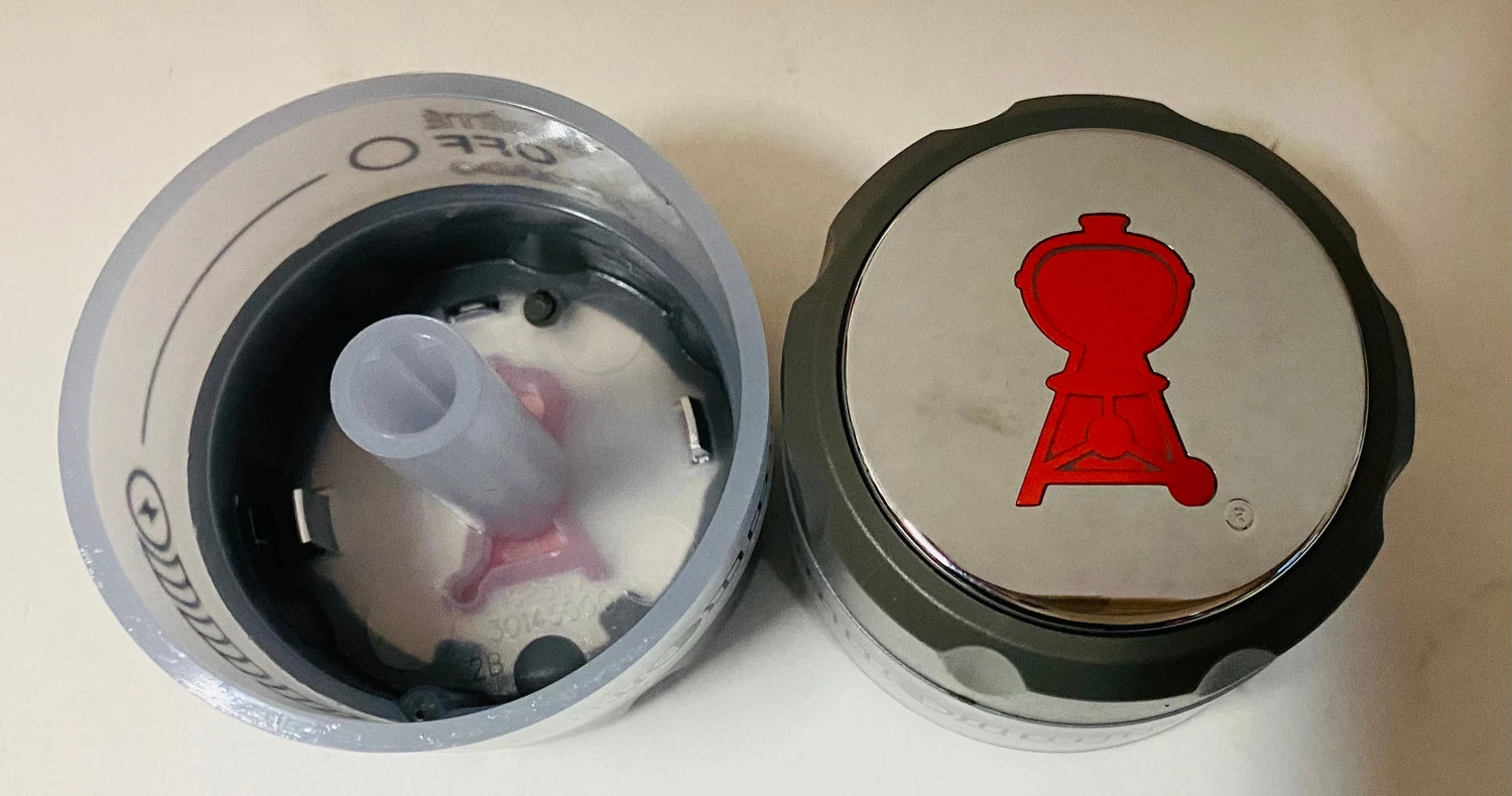 Weber Summit 400/600 Set Of Two Main Burner Lighted Control Knobs (2012 And Newer) - 91538 - Image 2